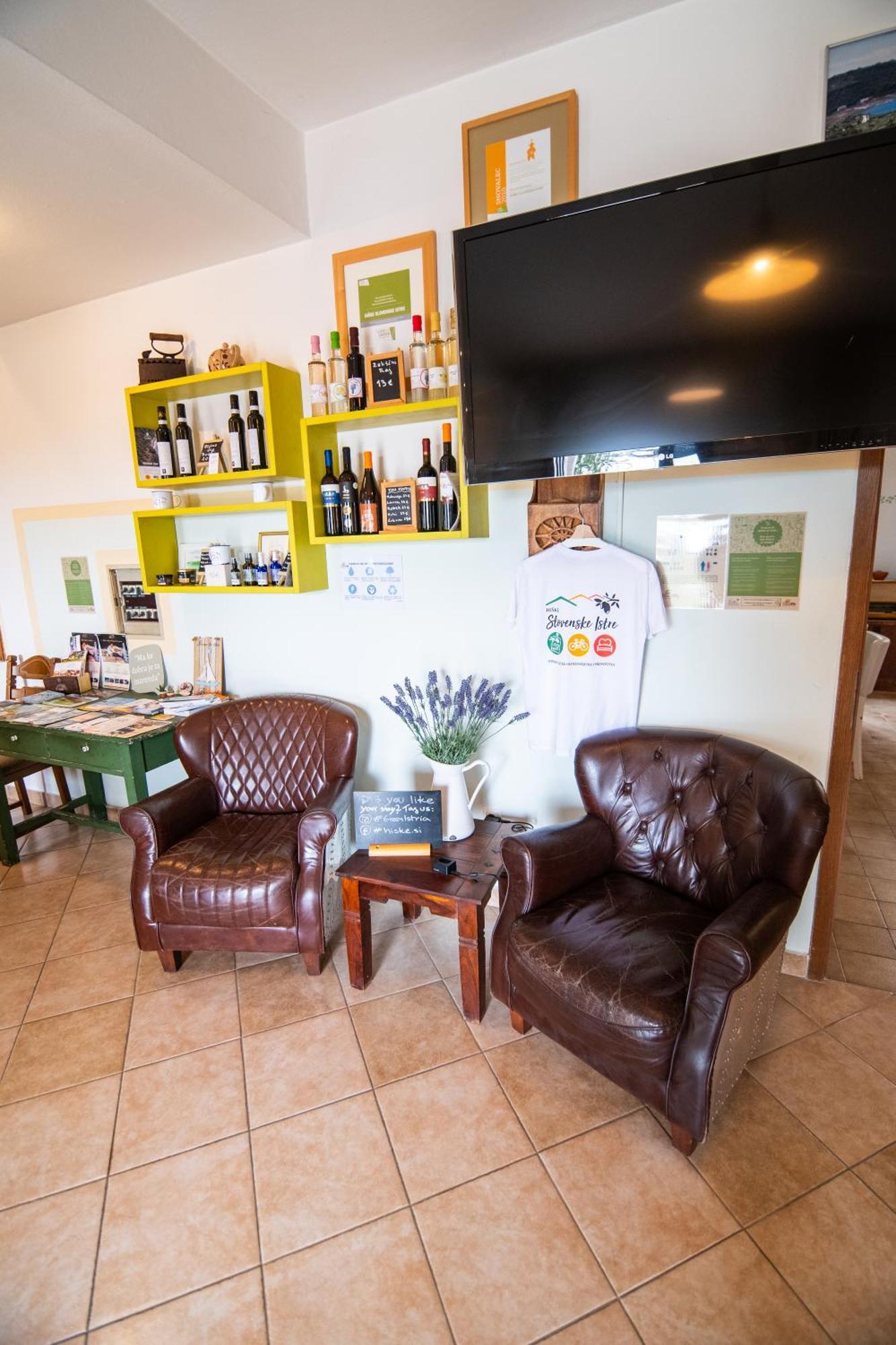 Guesthouse Green Istria Truske Bagian luar foto